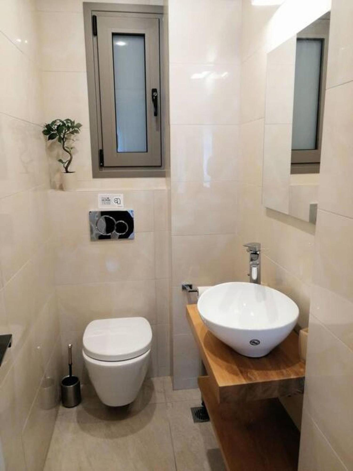 Elegant Apartment In Acropolis Athen Eksteriør bilde
