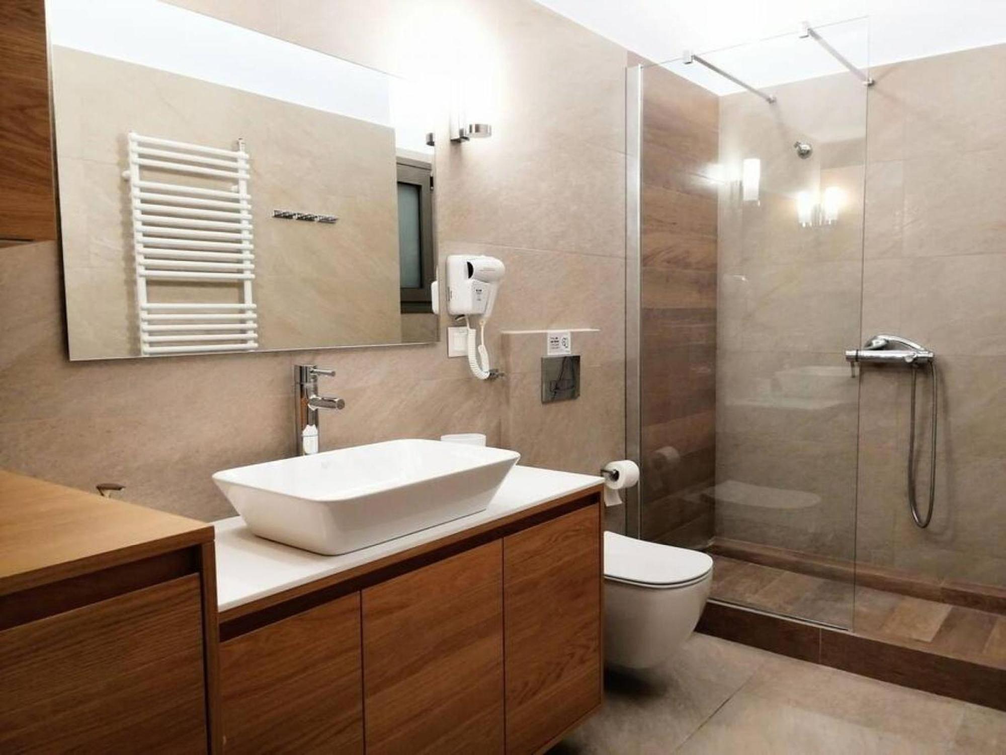 Elegant Apartment In Acropolis Athen Eksteriør bilde